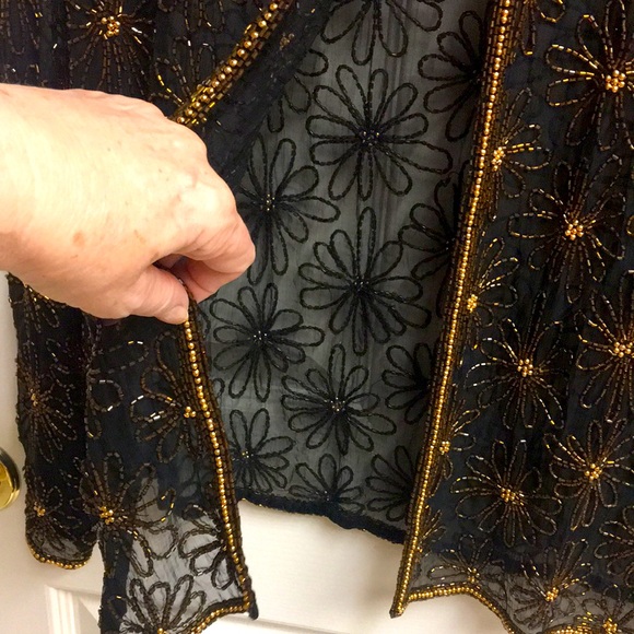 πFESTIVE SHEER BEADED JACKET - Picture 3 of 10